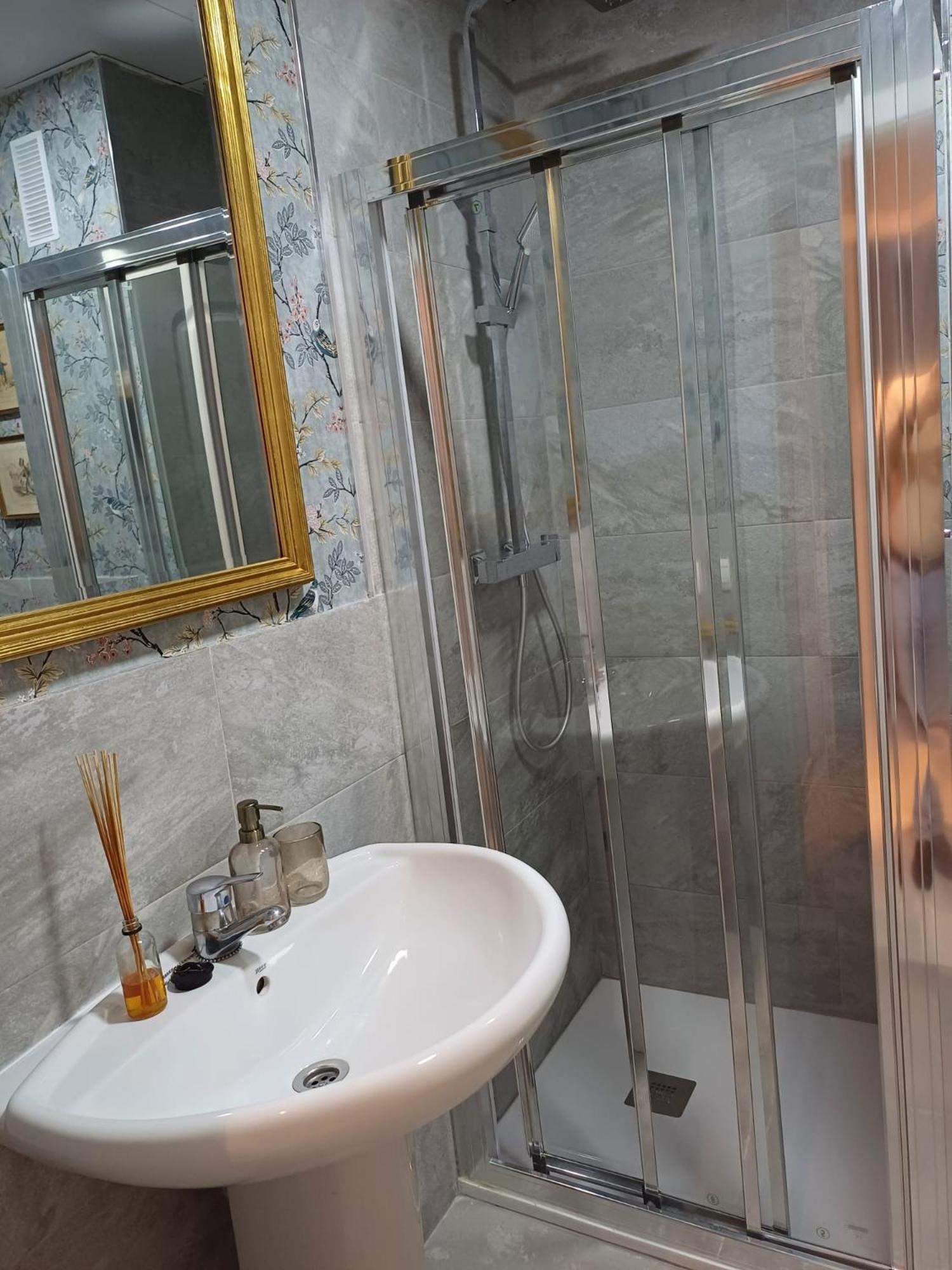 Apartamento Virgen De La Victoria Sevilla Eksteriør bilde